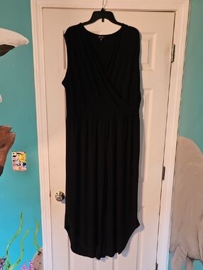 Sleeveless Black Womens Jumpsuit